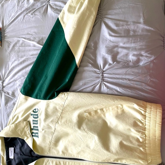 Very lightly used Rhude jacket. Cream and hunter green